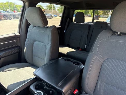 Used 2023 RAM 1500 Big Horn AWD/4WD image 40