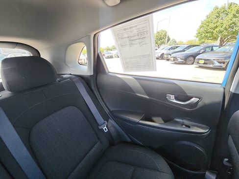 Used 2022 Hyundai Kona SEL w/ Convenience Package image 14