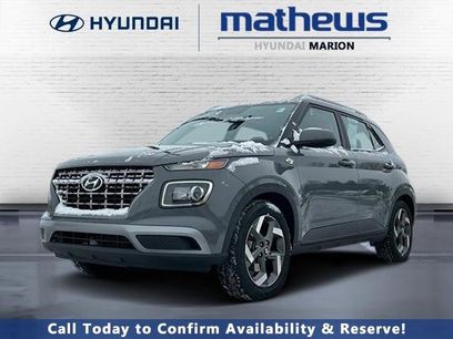 Used 2022 Hyundai Venue SEL w/ Cargo Package
