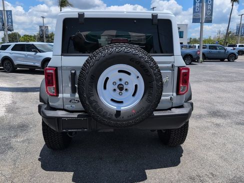 New 2026 Ford Bronco Heritage Edition AWD/4WD image 4