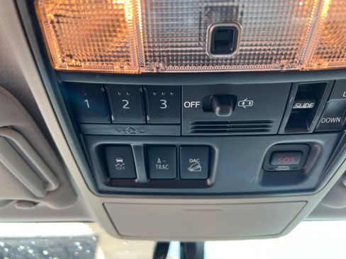 Used 2016 Toyota 4Runner Limited AWD/4WD image 27