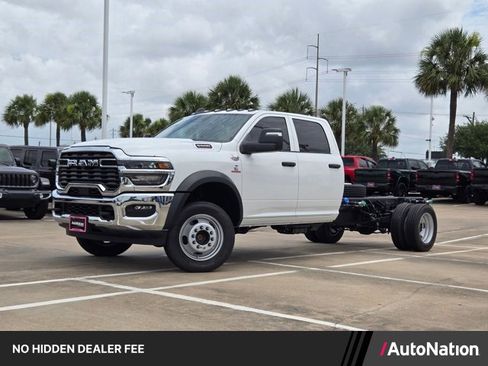 New 2026 RAM 5500 Tradesman w/ Chrome Appearance Group AWD/4WD image 1
