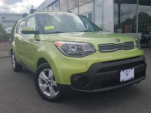 Used 2019 Kia Soul FWD image 1