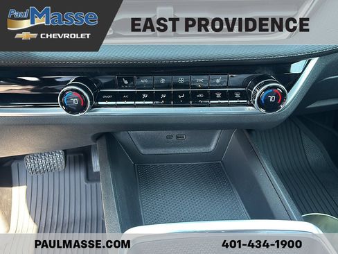 Used 2025 Chevrolet Equinox LT w/ Convenience Package II AWD/4WD image 14