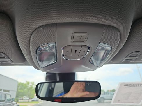 Used 2022 Jeep Compass Latitude w/ Convenience Group image 14