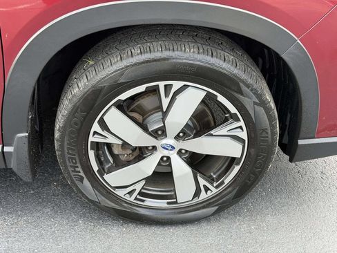 Used 2019 Subaru Forester Touring AWD/4WD image 9