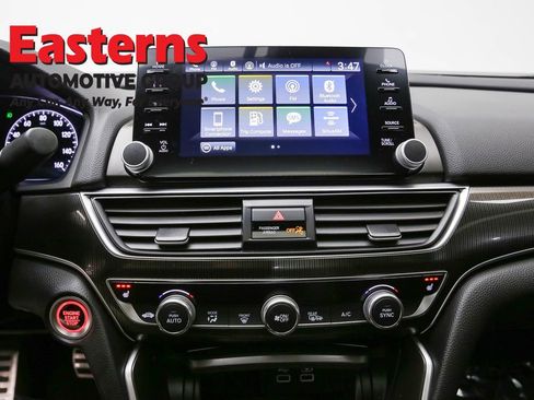 Used 2022 Honda Accord Sport image 12