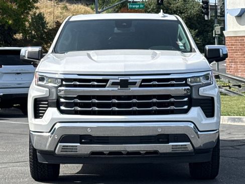 Used 2023 Chevrolet Silverado 1500 LTZ AWD/4WD image 10