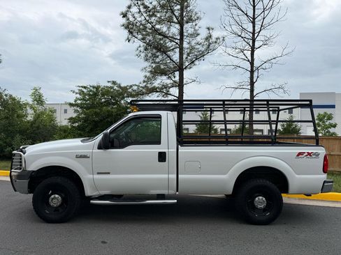 Used 2005 Ford F250 XLT AWD/4WD image 9