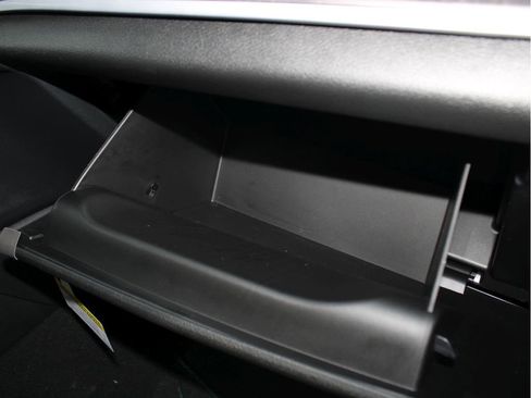 New 2025 Jeep Grand Cherokee Limited w/ Luxury Tech Group II image 32