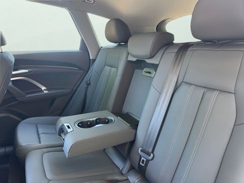 Certified 2025 Audi Q5 Premium Plus w/ Premium Plus AWD/4WD image 25