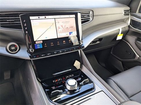 New 2025 Jeep Wagoneer Series II image 22