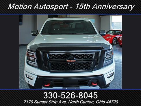 Used 2020 Nissan Titan Platinum Reserve AWD/4WD image 4
