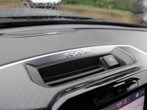 Used 2026 RAM 2500 Big Horn AWD/4WD image 17