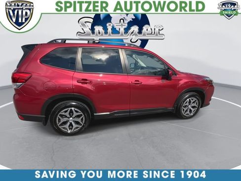 Certified 2024 Subaru Forester Premium AWD/4WD image 10