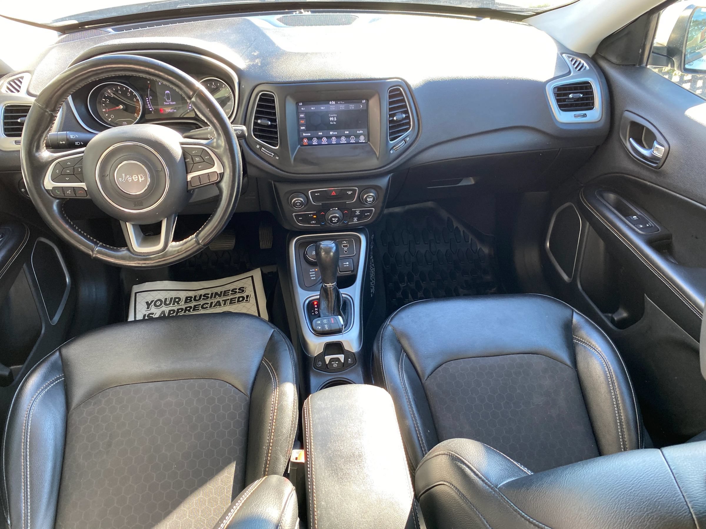 Used 2019 Jeep Compass Latitude w/ Cold Weather Group AWD/4WD image 4