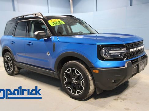 Used 2025 Ford Bronco Sport Outer Banks w/ Outer Banks Tech Package+ image 1