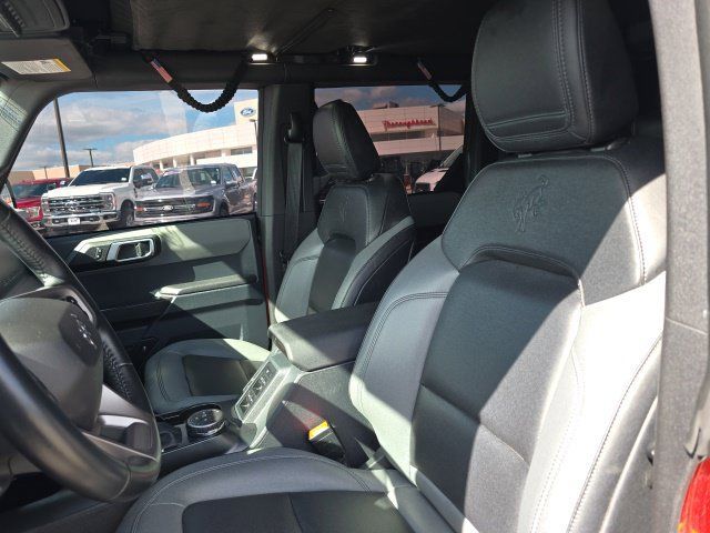Used 2024 Ford Bronco Black Diamond AWD/4WD image 13