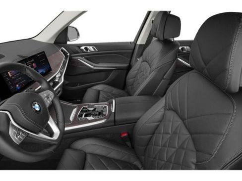Used 2026 BMW X7 xDrive40i w/ M Sport Package AWD/4WD image 11