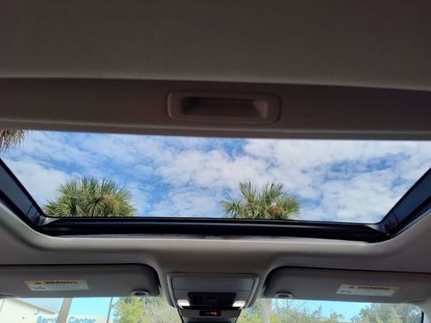 New 2025 Honda Accord EX-L image 11