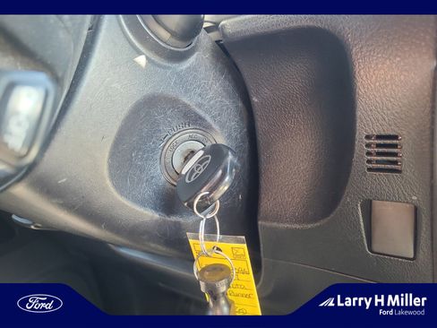 Used 2017 Toyota 4Runner SR5 image 29