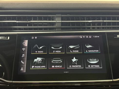 Used 2021 Audi Q7 2.0T Premium Plus AWD/4WD image 21