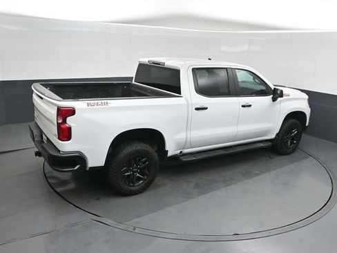 Used 2024 Chevrolet Silverado 1500 LT Trail Boss w/ Protection Package AWD/4WD image 30