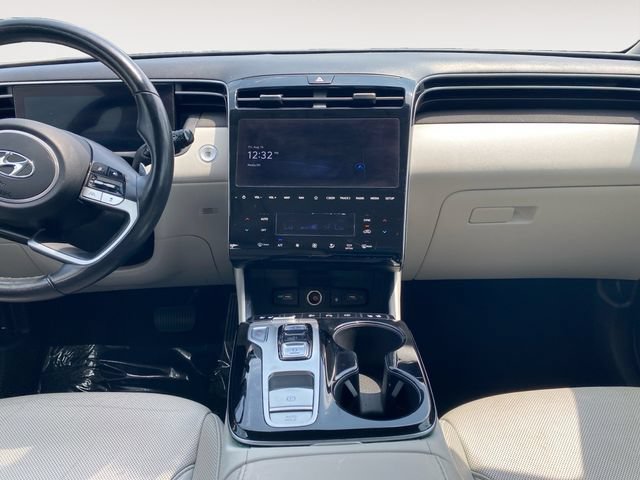 Used 2024 Hyundai Tucson Limited FWD image 11