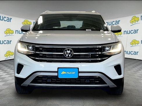 Used 2023 Volkswagen Atlas Cross Sport SE w/ Panoramic Sunroof Package AWD/4WD image 2
