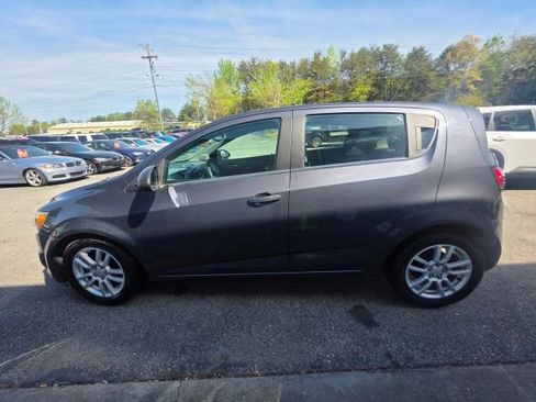 Used 2012 Chevrolet Sonic LT image 8