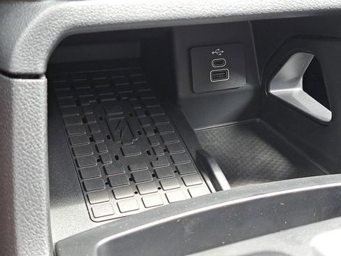 New 2025 Ford Ranger XLT w/ Equipment Group 301A High image 31