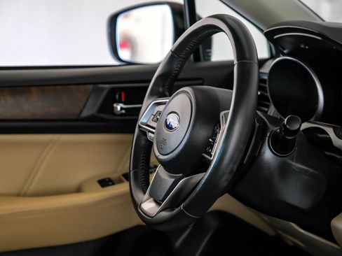 Used 2019 Subaru Outback 2.5i Limited w/ Popular Package #2 image 13