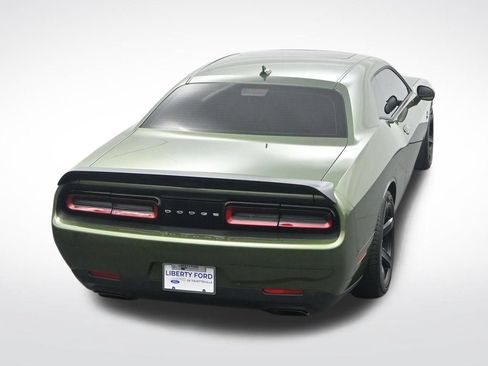 Used 2022 Dodge Challenger SRT Hellcat w/ Plus Package RWD image 32