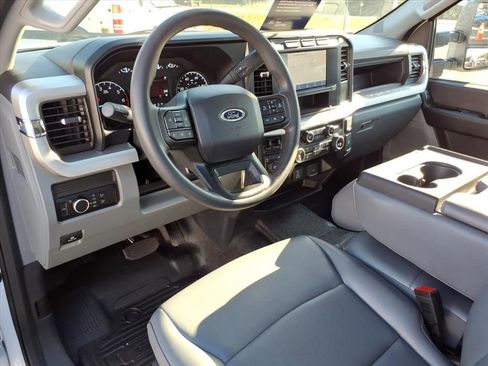Certified 2024 Ford F250 XL w/ 360-Degree Camera Package image 8