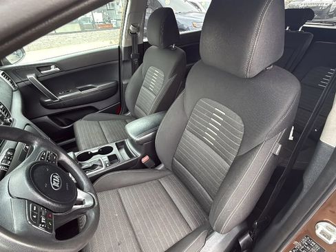 Used 2017 Kia Sportage LX w/ LX Popular Package AWD/4WD image 16