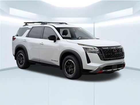 New 2026 Nissan Pathfinder Rock Creek w/ Rock Creek Premium Package AWD/4WD image 8