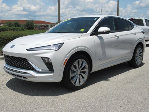 Used 2024 Buick Envista Avenir FWD image 3