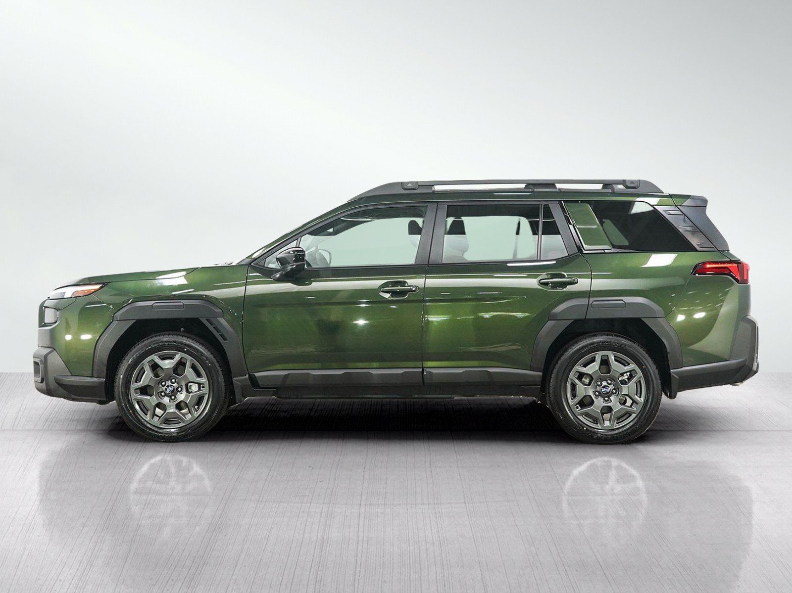 Certified 2026 Subaru Outback Premium AWD/4WD image 2
