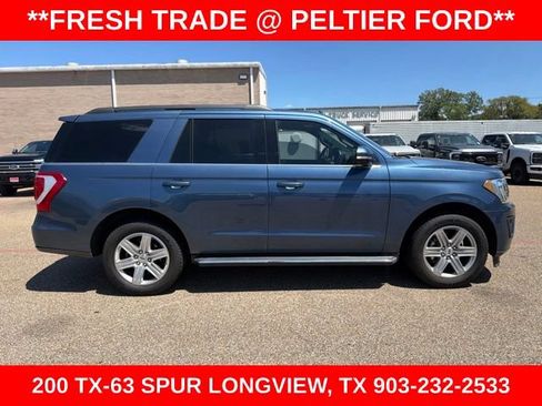 Used 2019 Ford Expedition XLT w/ Equipment Group 202A RWD image 2
