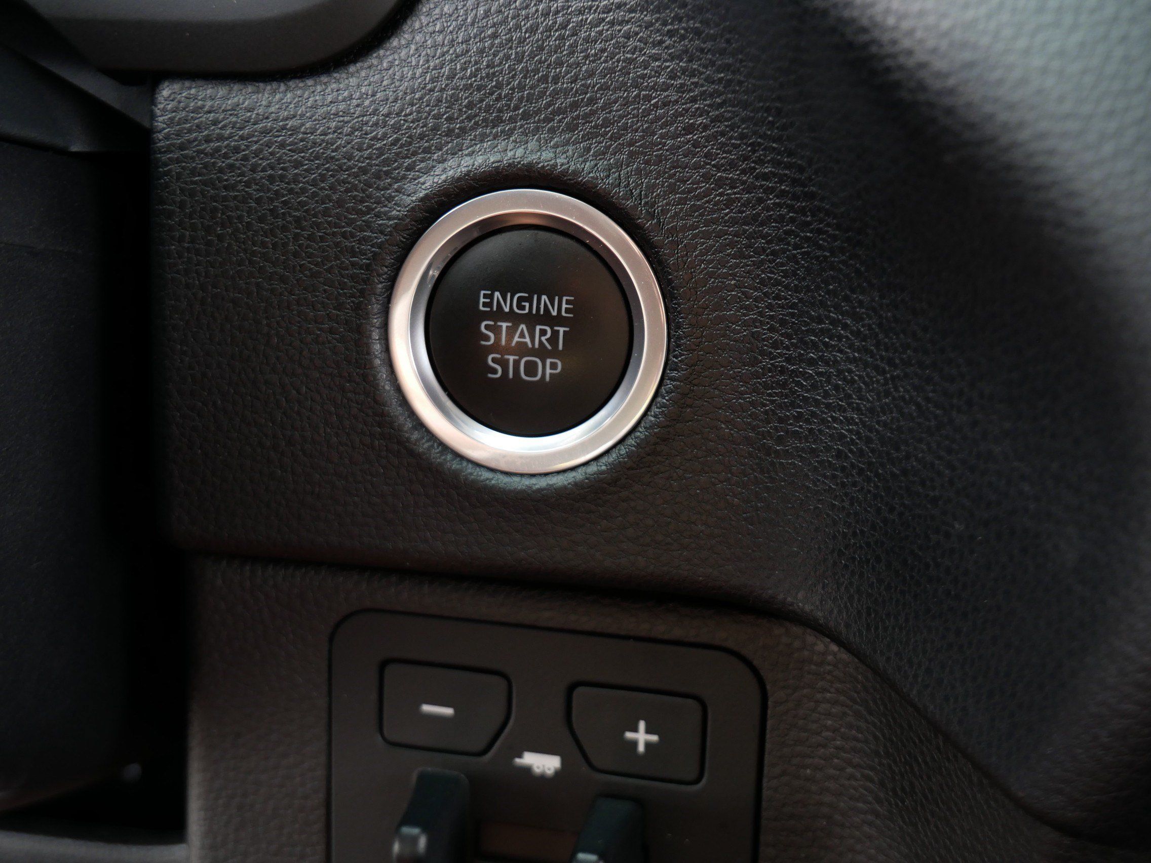 Certified 2024 Toyota Tundra SR5 AWD/4WD image 29