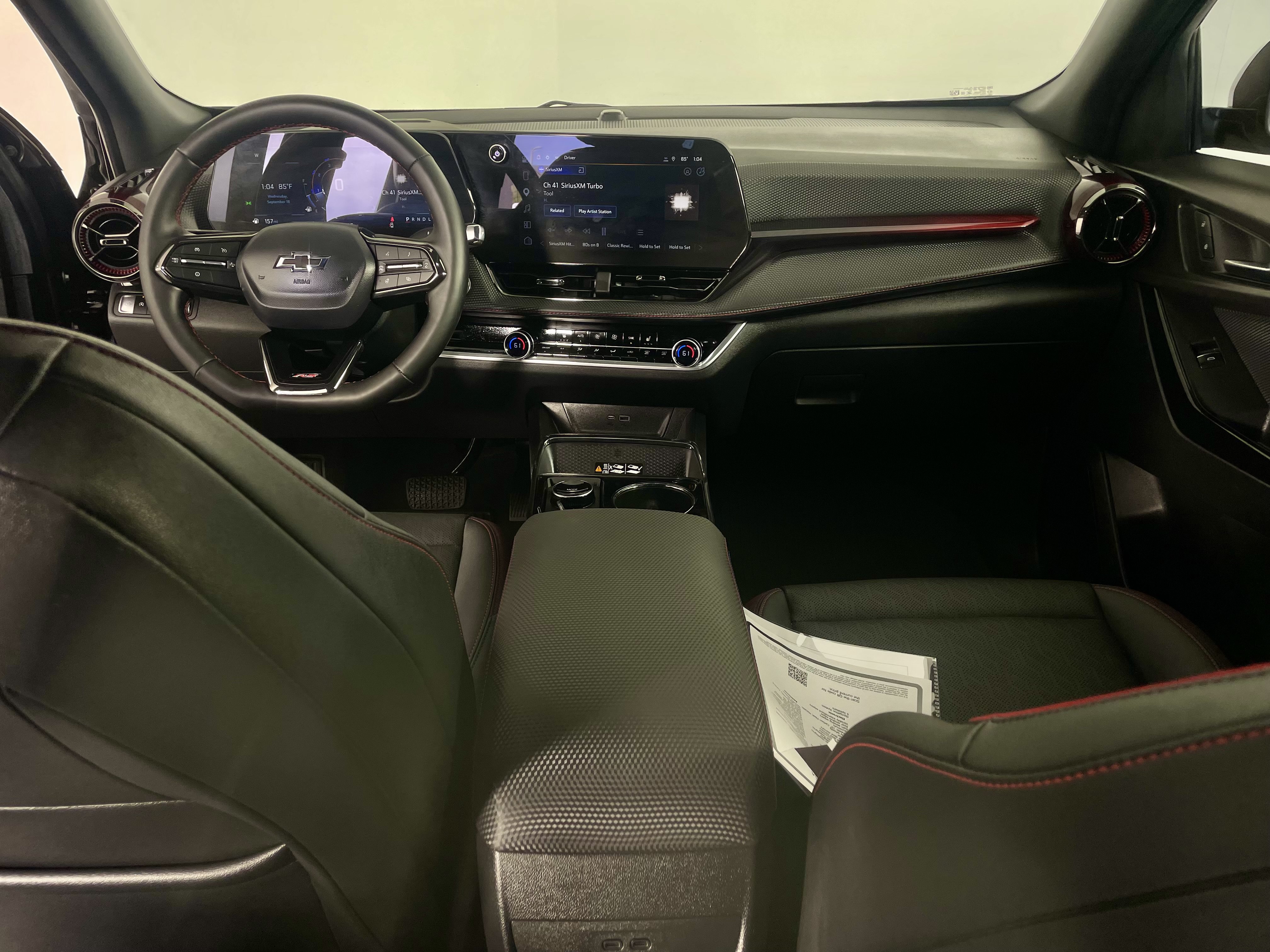 Used 2026 Chevrolet Equinox RS FWD image 21