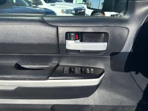 Used 2019 Toyota Tundra SR5 w/ SR5 Upgrade Package RWD image 21