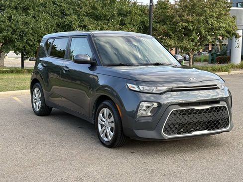 Used 2021 Kia Soul LX FWD image 36