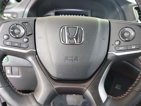 Used 2024 Honda Passport TrailSport image 19