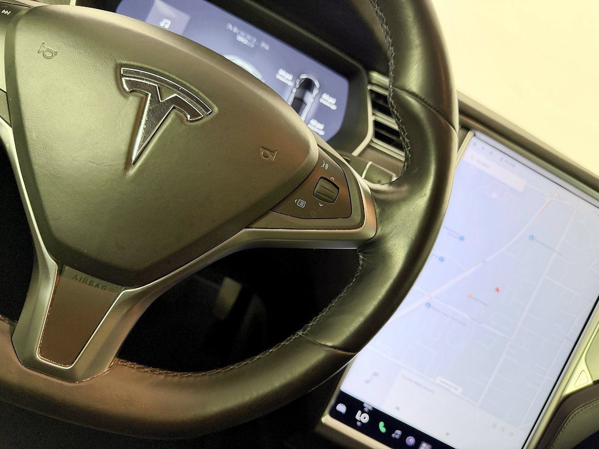 Used 2016 Tesla Model S 90D AWD/4WD image 52