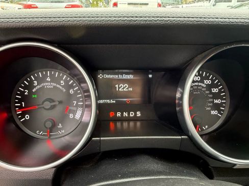 Used 2019 Ford Mustang GT Premium image 11