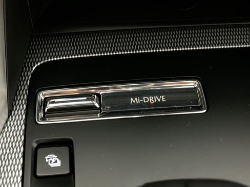 Used 2024 MAZDA CX-90 Plug-In Hybrid w/ Premium Plus image 28