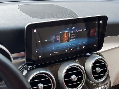 Certified 2021 Mercedes-Benz GLC 300 4MATIC image 23