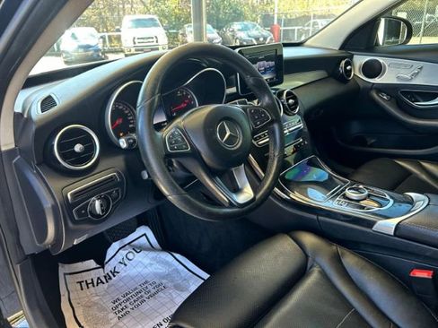 Used 2017 Mercedes-Benz C 300 Sedan image 11