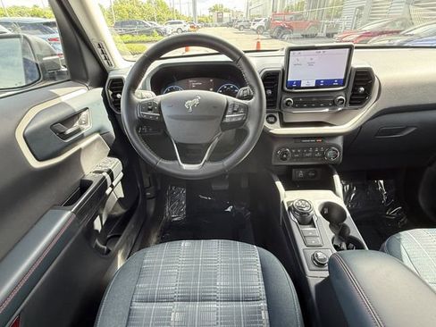 Certified 2023 Ford Bronco Sport Heritage w/ Heritage Convenience Package AWD/4WD image 14